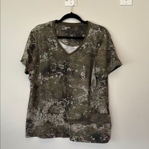 She Outdoors Camo V-Neck Women's Top